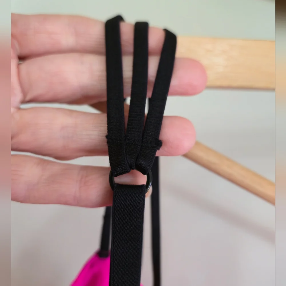 LA SENZA Hot Pink Irridescent Nighty Stretchy w Black Lace Detail, Small - Picture 6 of 9